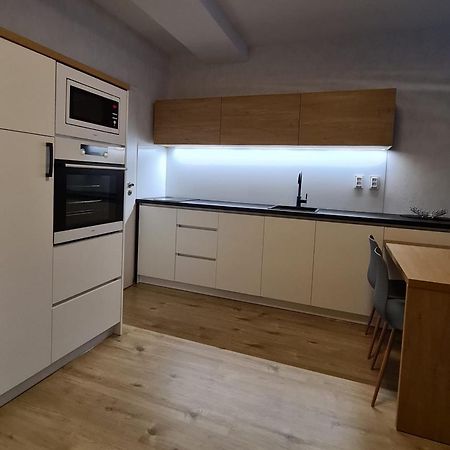 Apartman Hestia 5 Rajecké Teplice Buitenkant foto